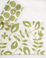 Birdie Placemat in Leaf