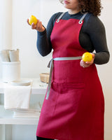 Crossback Linen Apron - Claret
