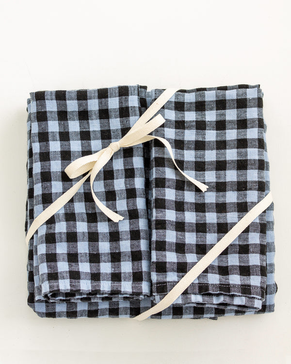 Gingham Tablecloth Set in Periwinkle