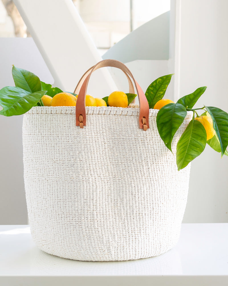 Market Tote in White