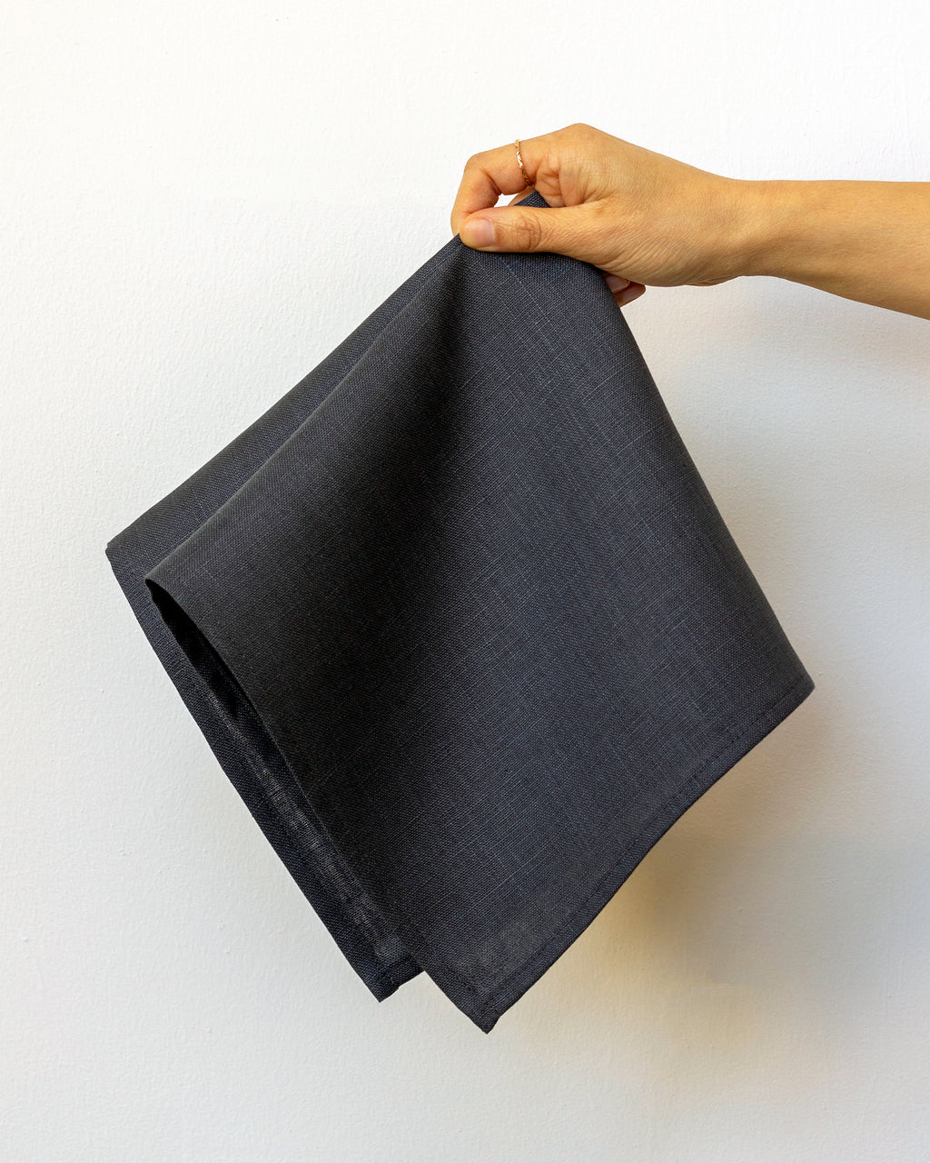 https://studiopatro.com/cdn/shop/products/Napkin-Zinc-hand-4x5_1024x.jpg?v=1603505209