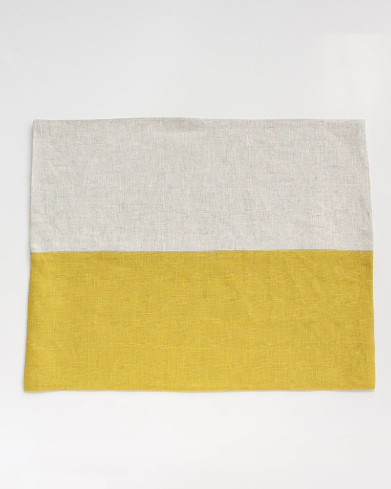 Linen Placemat in Citrine and Oatmeal