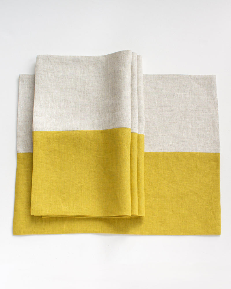 Linen Placemat in Citrine and Oatmeal